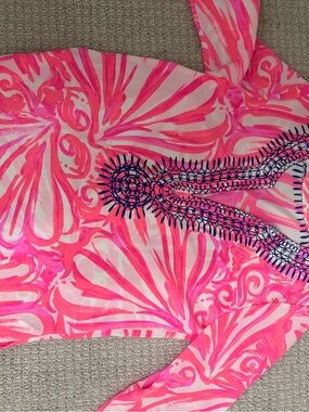 Lilly Pulitzer Pink White Floral Print Longsleeve Blouse with Navy Embroidery